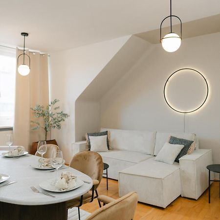 Comfy Apt For 4-6, 5 Min To Center, No Lift Currently Wien Eksteriør bilde